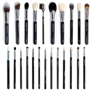 Deluxe Brush Set 23/1